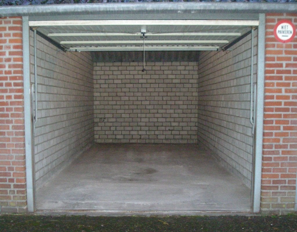 Opslagruimte / garagebox te huur 18 m², Ophalen, Gebruikt