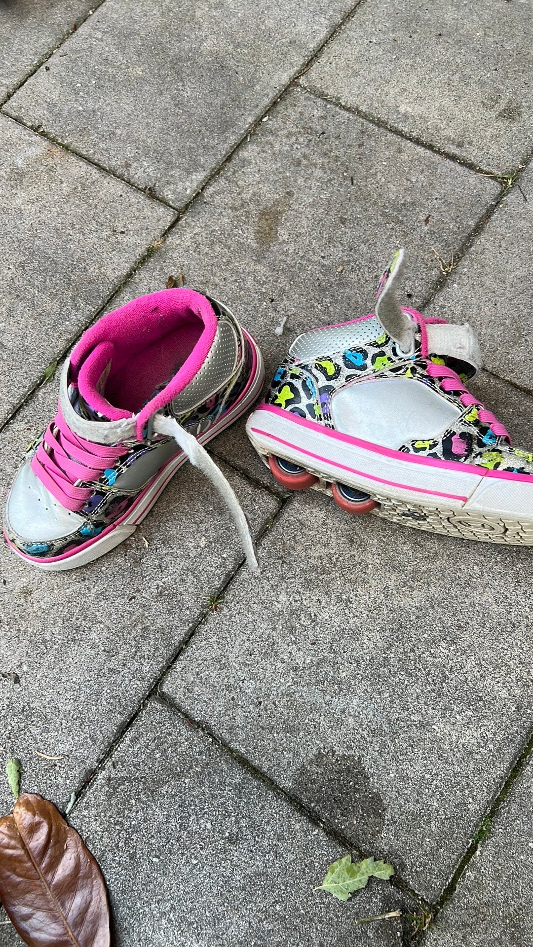 heelys maat 30, Kinderen en Baby's, Speelgoed | Buiten | Rolschaatsen, Ophalen, Gebruikt, Kinderen