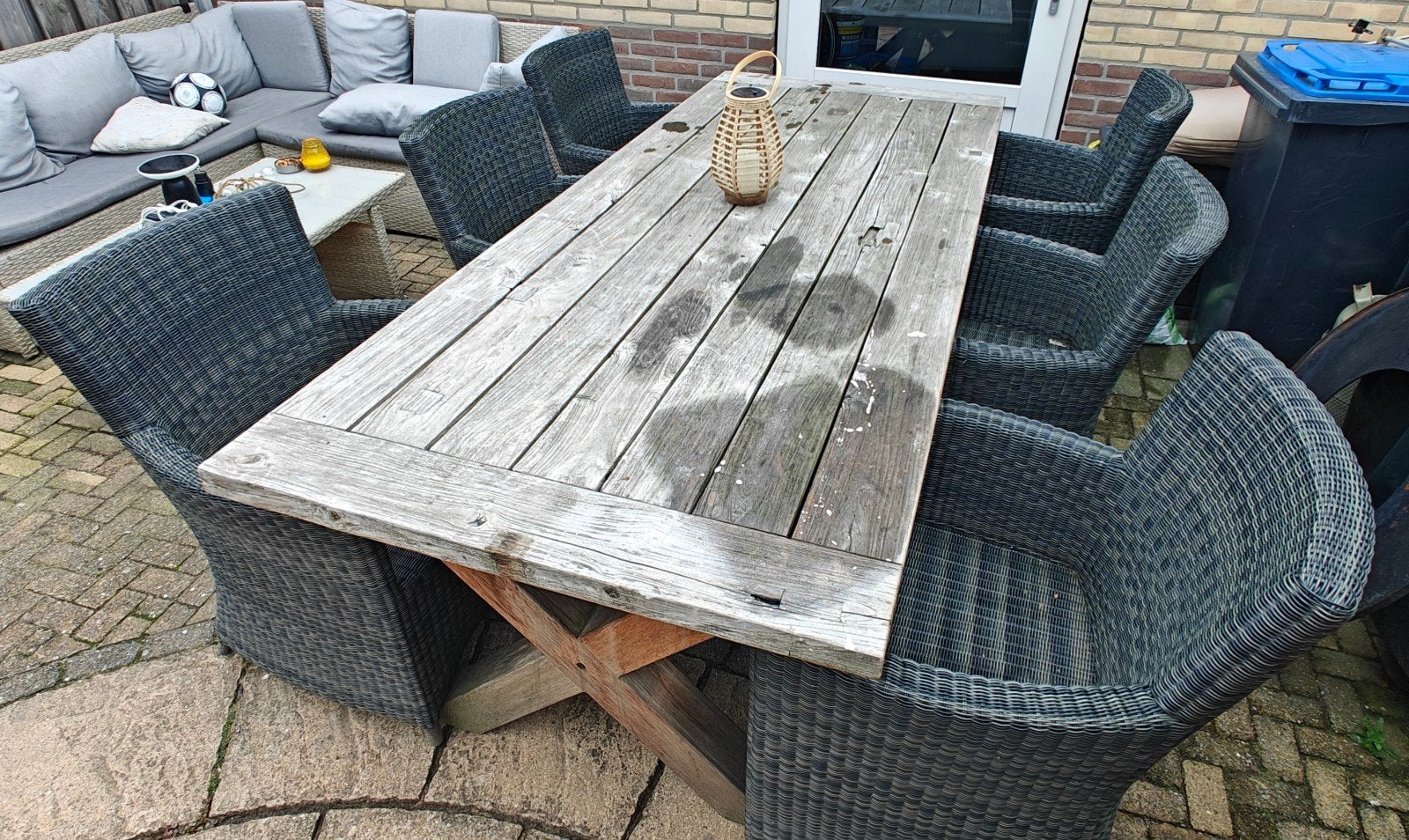 Zware houten tuintafel 2mtr met 6 stevige wicker stoelen, Tuin en Terras, Ophalen, Gebruikt, 6 zitplaatsen, Tuinset
