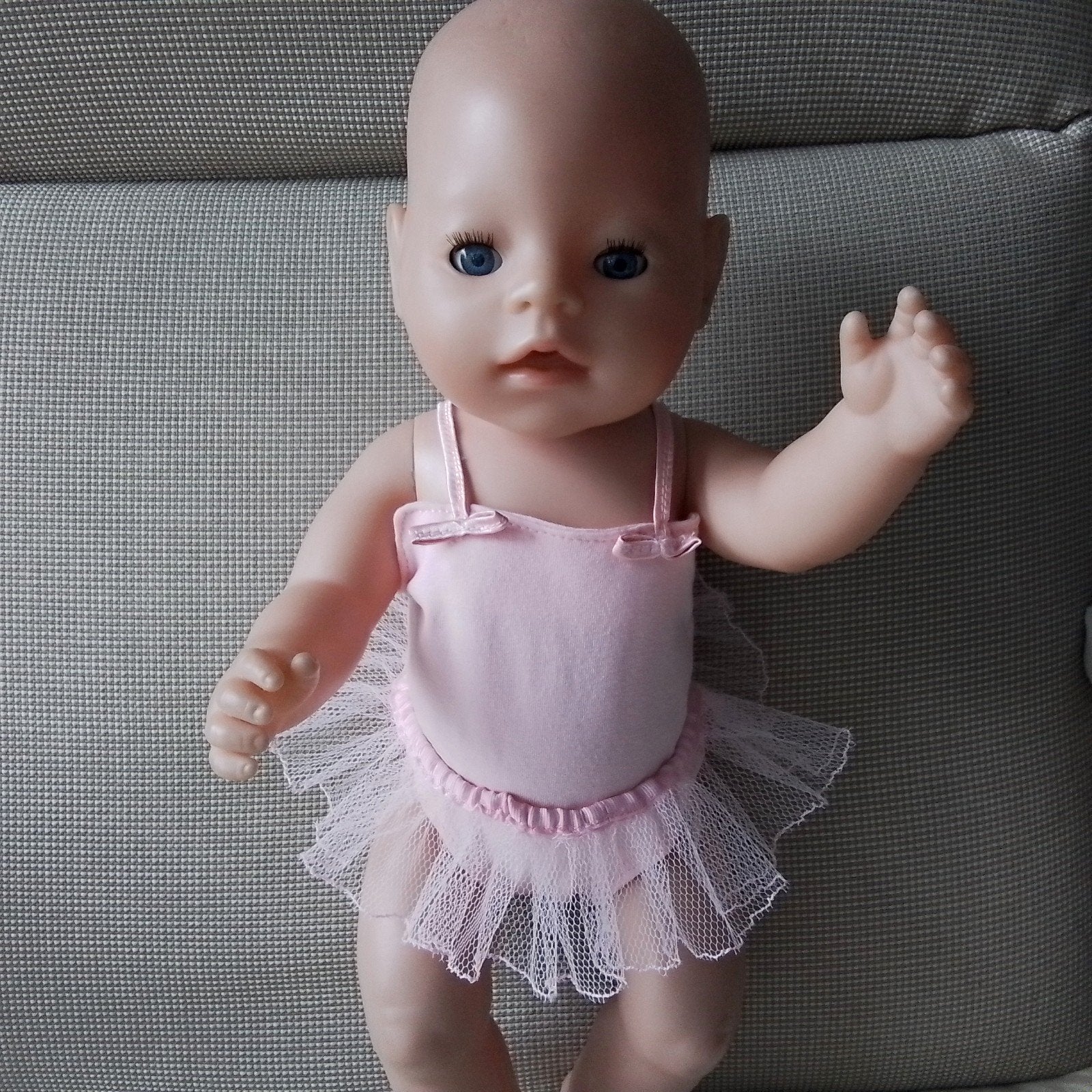 Poppenkleertjes        ROZE BALLET-PAKJE met TULE ROKJE, Ophalen of Verzenden, Nieuw, Babypop