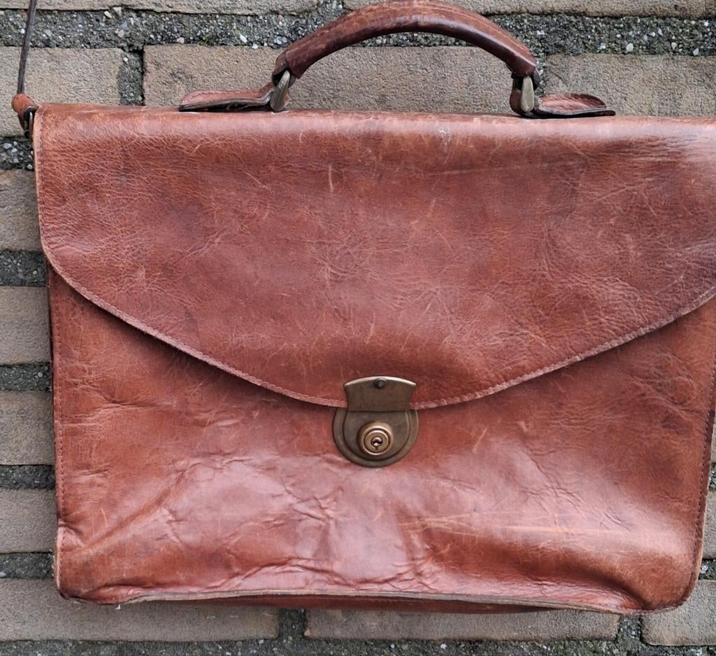 Aktetas/schoudertas heren. GEMINI. Ca'60. 38/29 cm., Gebruikt, Bruin, Leer, Ophalen