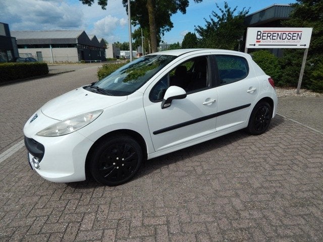 Peugeot 207 1.6 VTi XS 5 DRS --- GOED LEZEN !---, Voorwielaandrijving, Gebruikt, 4 cilinders, Wit