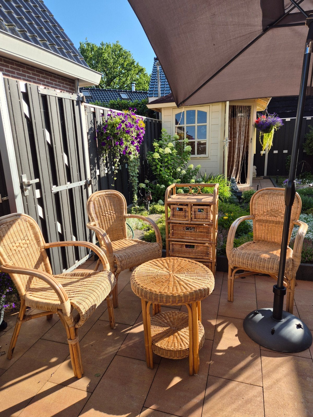 Rotan tuinset met 3 stoelen en bijzettafel, Ophalen, Gebruikt, Bijzettafel, Rotan