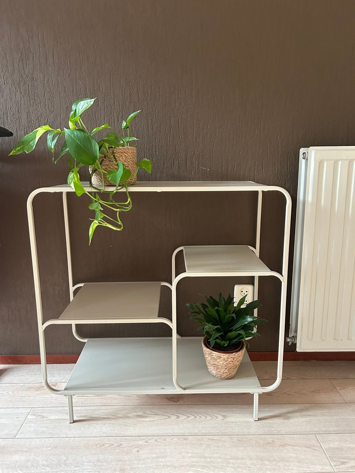 metal console table, Ophalen, Zo goed als nieuw