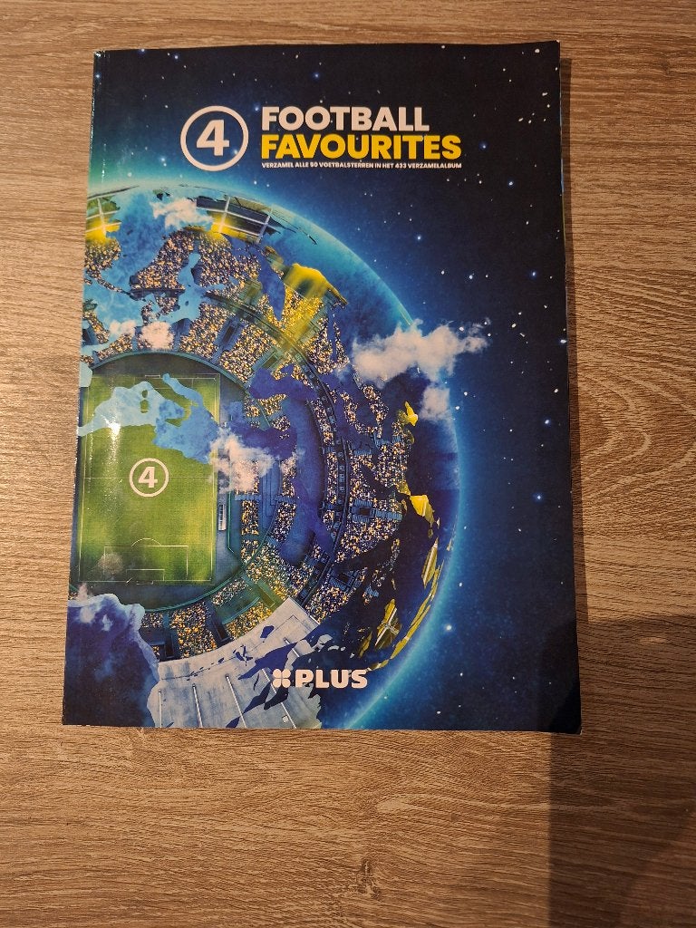 Football favourites [compleet], Verzamelen, Plus, Ophalen of Verzenden