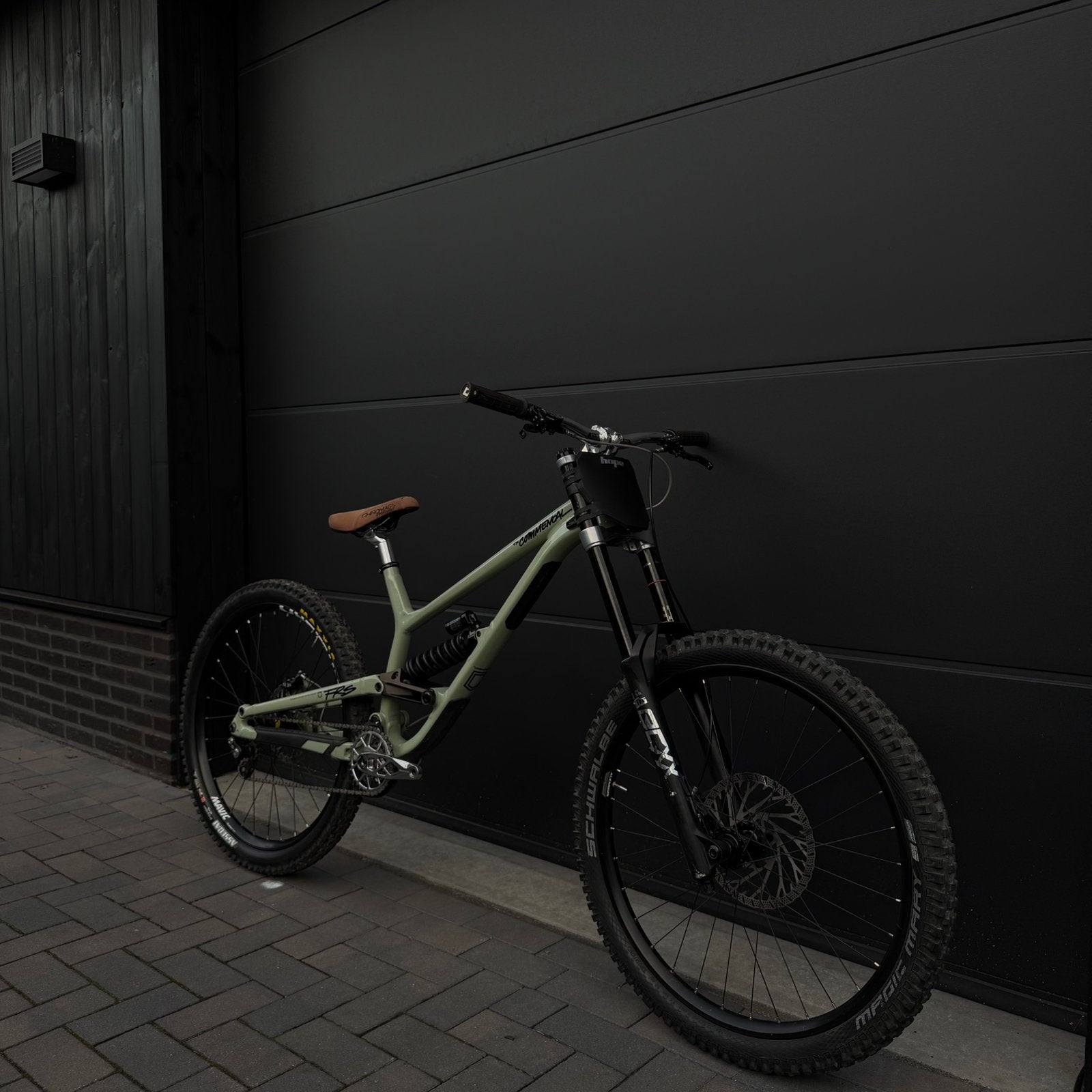 Commencal FRS downhill XL | Hope | Chromag |, Ophalen of Verzenden, Zo goed als nieuw, Aluminium, 24 inch of meer