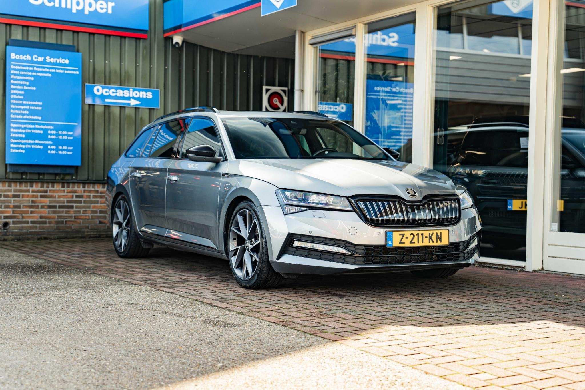 Skoda Superb Combi 1.4 TSI iV Sportline Business, Auto's, 12 maanden, Gebruikt, 4 cilinders, Alcantara