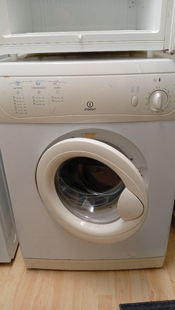 Werkende wasdroger, Witgoed en Apparatuur, Wasdrogers, Ophalen, 6 tot 8 kg, Gebruikt, Luchtafvoer