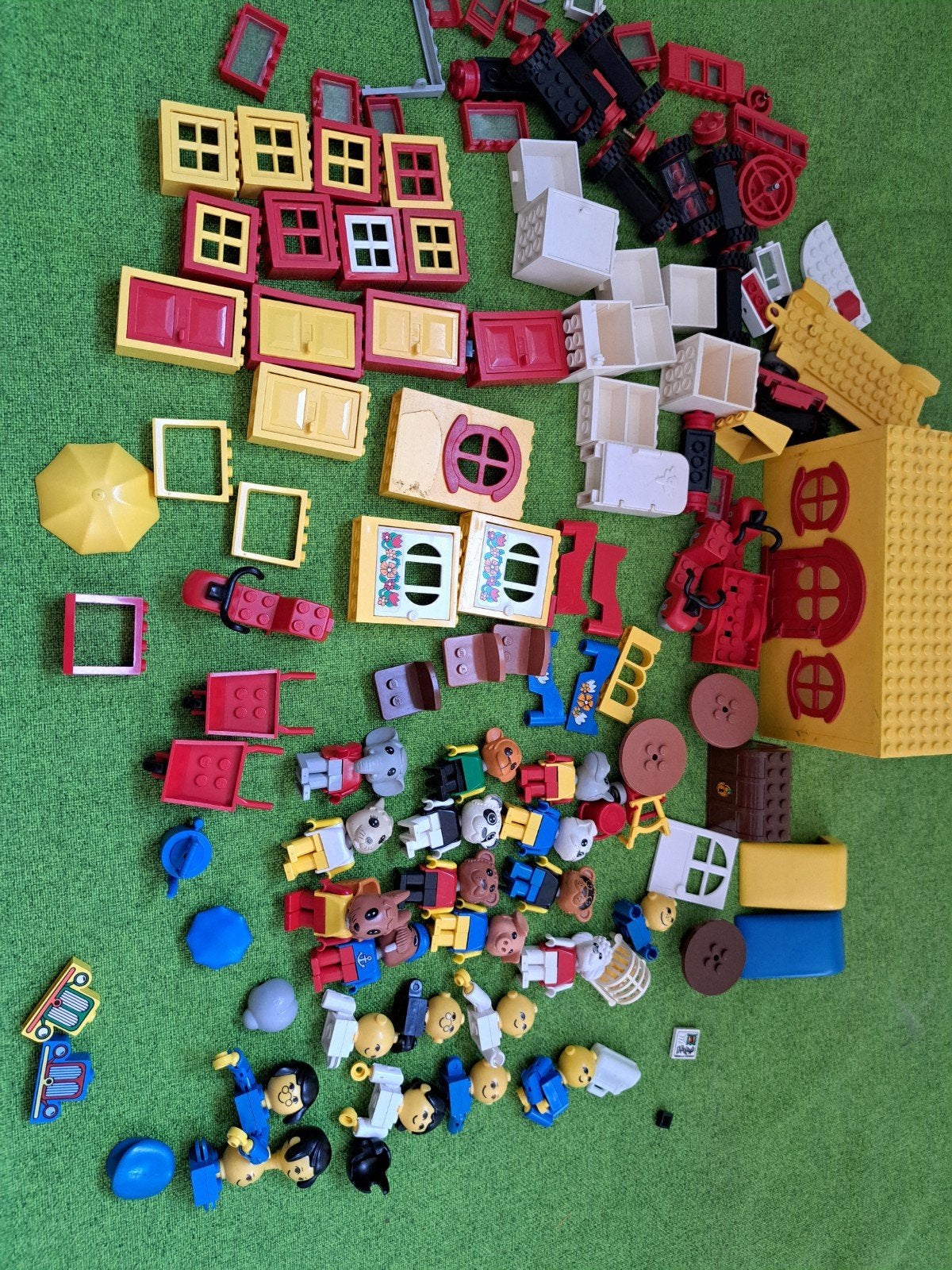 Partij Lego Fabuland & Homemaker met 12 poppetjes, Kinderen en Baby's, Speelgoed | Duplo en Lego, Ophalen of Verzenden, Gebruikt