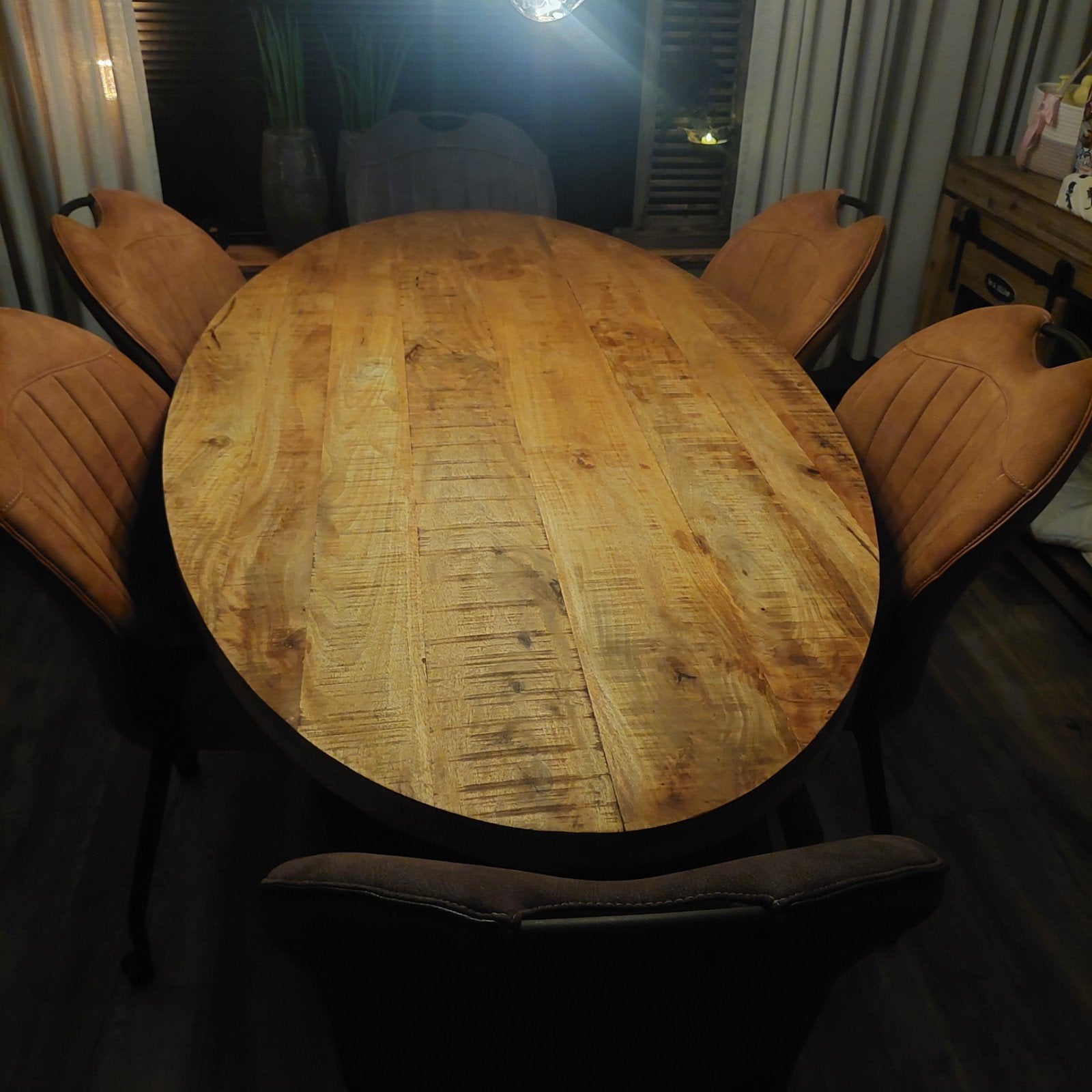 Ovale Mango eettafel  met stalenpoot, Ophalen, 100 tot 150 cm, 200 cm of meer, Zo goed als nieuw