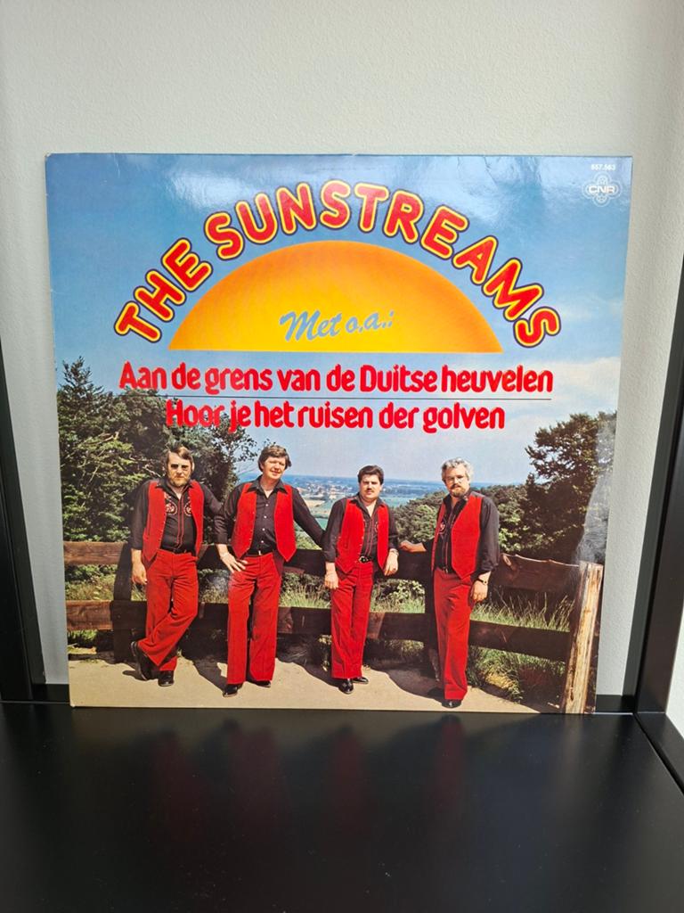 The Sunstreams - Aan de grens van de Duitse heuvelen LP, Ophalen of Verzenden, Gebruikt, 12 inch, Streekmuziek