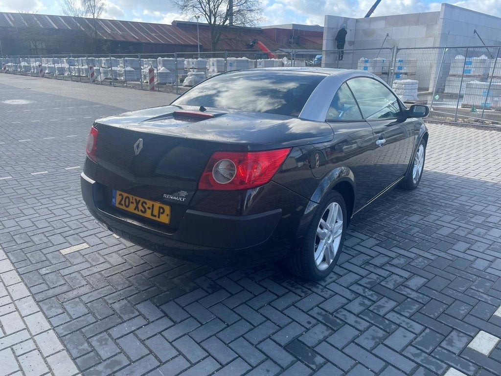 Renault Mégane Coupé-Cabriolet 2.0-16V Exception, Auto's, Renault, 1998 cc, 135 pk, Gebruikt, 4 cilinders
