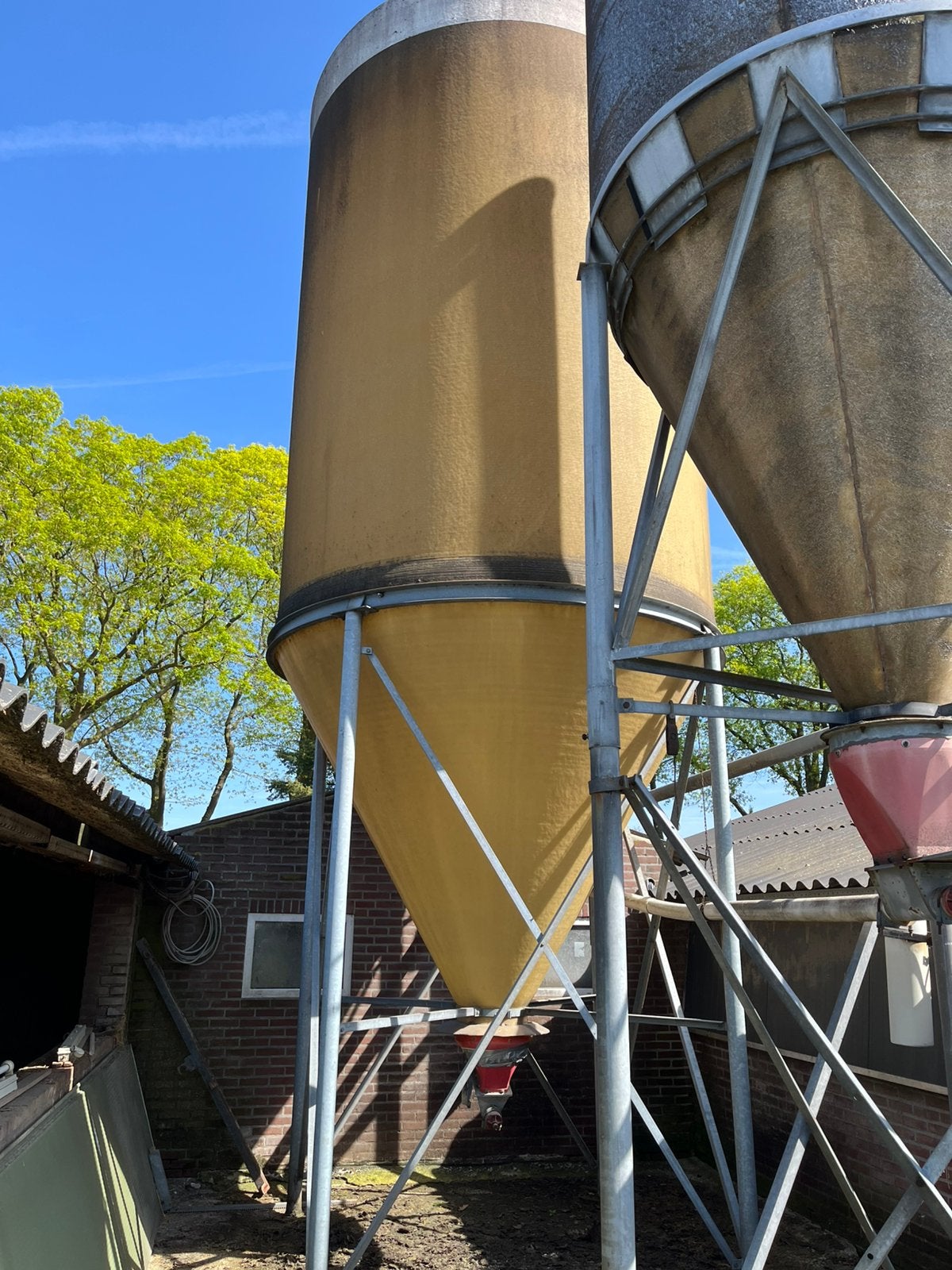 Silo’s, Ophalen of Verzenden