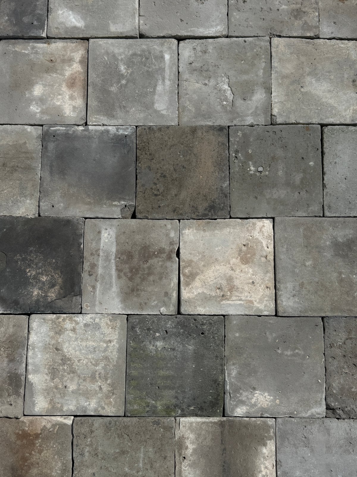 Antieke blauw gesmoorde plavuizen ca 17m2, Doe-het-zelf en Verbouw, Tegels, Overige materialen, Gebruikt, Verzenden, 20 tot 40 cm