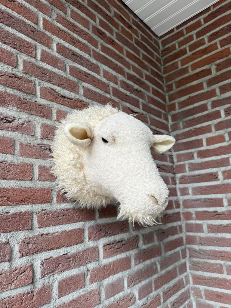 Decoratieve schapenkop wanddecoratie, Ophalen of Verzenden, Zo goed als nieuw