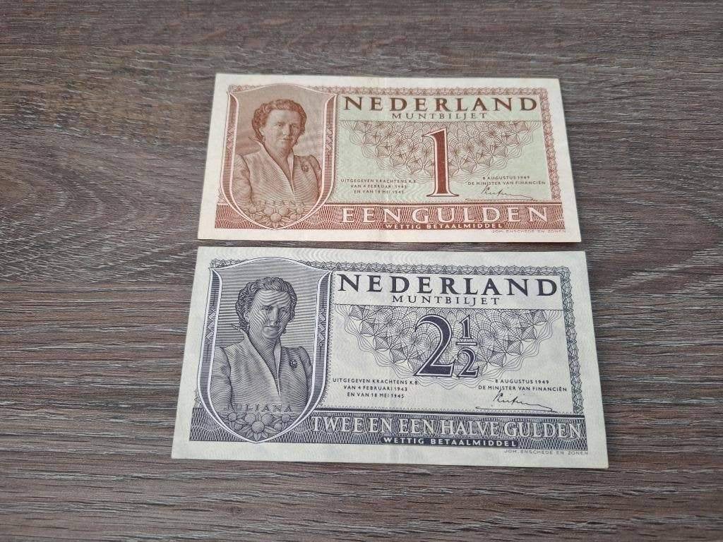 Setje heel mooie muntbiljetten 1 en 2,5 gulden Juliana, 1949, Ophalen of Verzenden