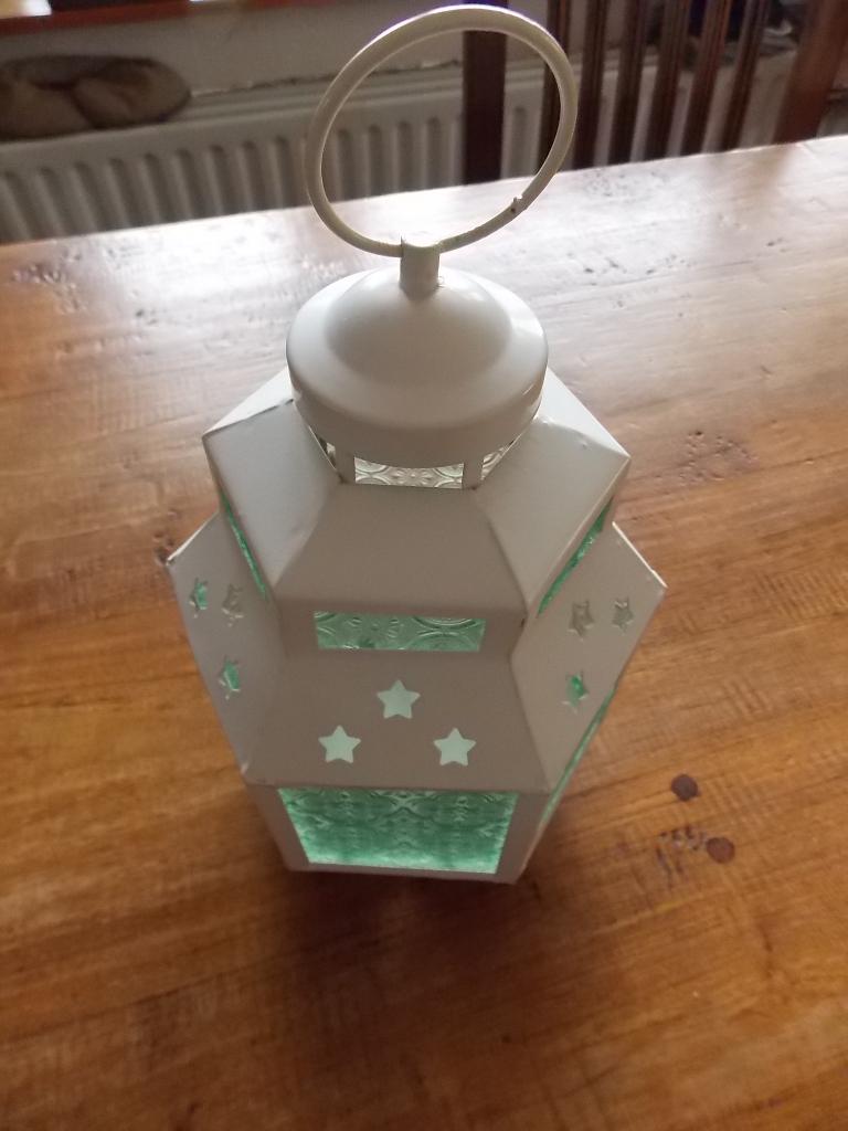 Glazen waxine licht metaal 22 cm hoog, Wit, Ophalen of Verzenden, Zo goed als nieuw, Metaal