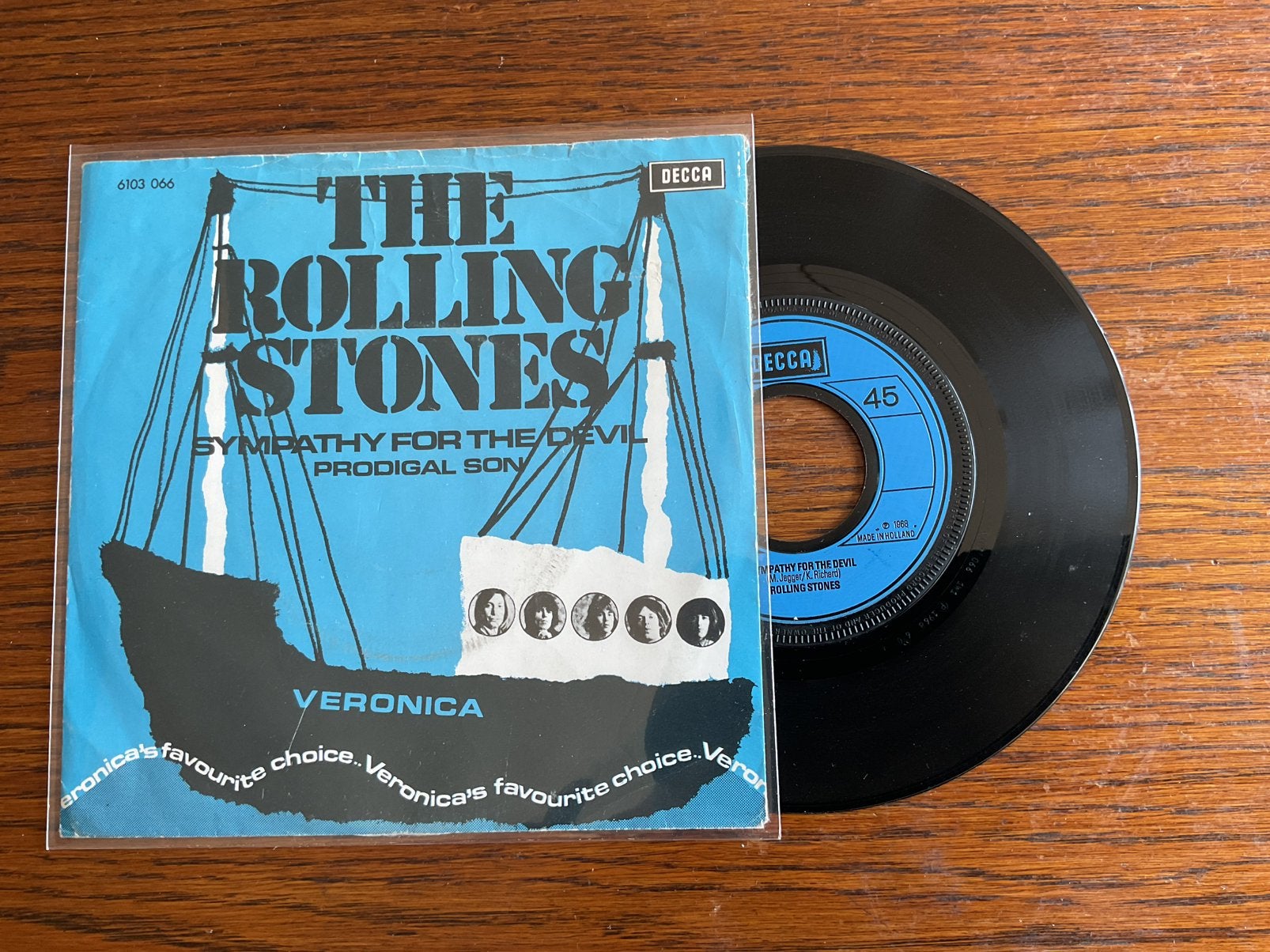 The Rolling Stones. Sympathy for The Devil, Ophalen of Verzenden, Zo goed als nieuw, Pop