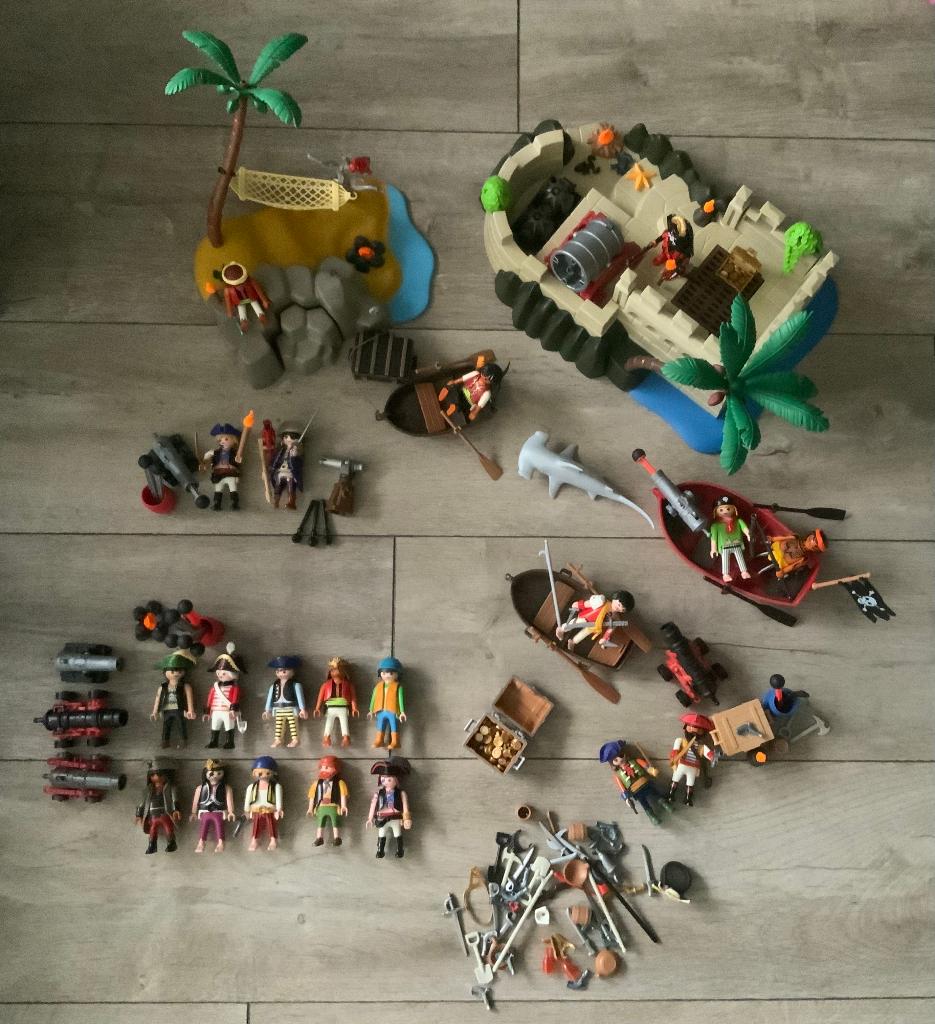 ZEER GROTE Partij Piraten Playmobiel Eiland Kasteel Boot, Ophalen of Verzenden, Zo goed als nieuw, Complete set