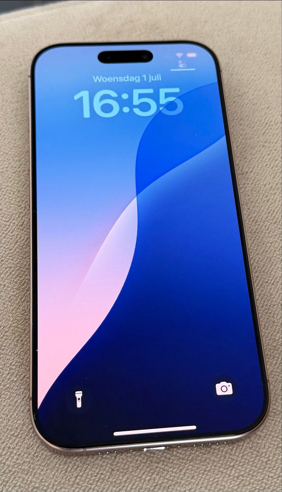 iPhone 16 Pro, Telecommunicatie, Mobiele telefoons | Apple iPhone, Zonder simlock, Zonder abonnement, 93 %, Goud