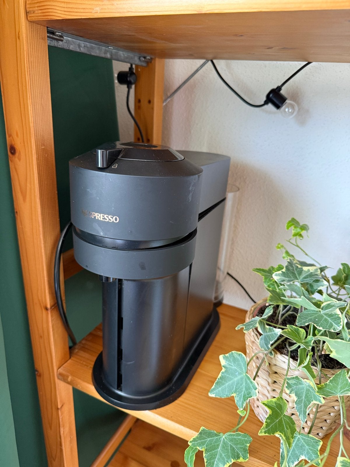 Nespresso longhi Vertuo koffiemachine, Koffiepads en cups, Koffiemachine, Ophalen of Verzenden, Zo goed als nieuw