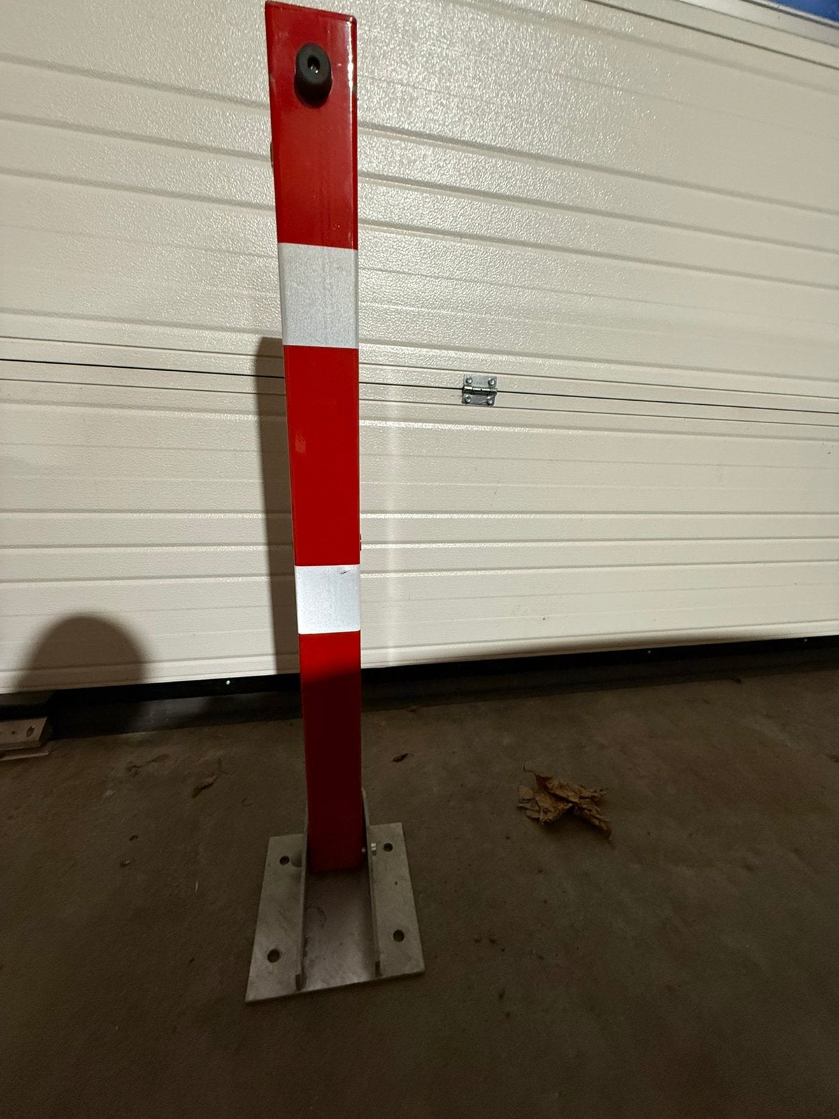 Rood wit paal klapbaar, Ophalen, Zo goed als nieuw, Minder dan 180 cm, Palen