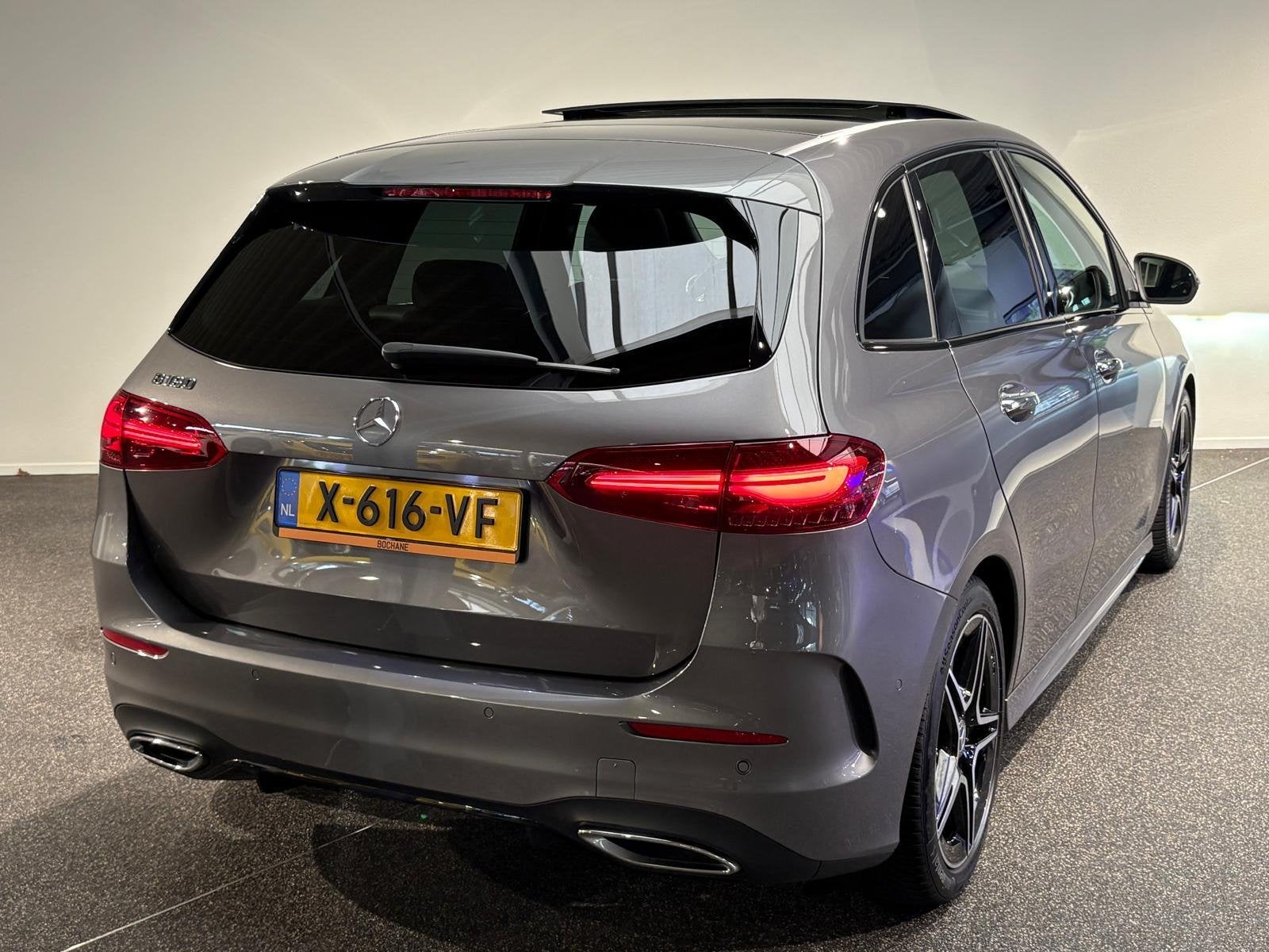 Mercedes-Benz B-klasse 180 AMG Line | Panoramadak | Elektris, Auto's, 745 kg, 136 pk, Gebruikt, 4 cilinders