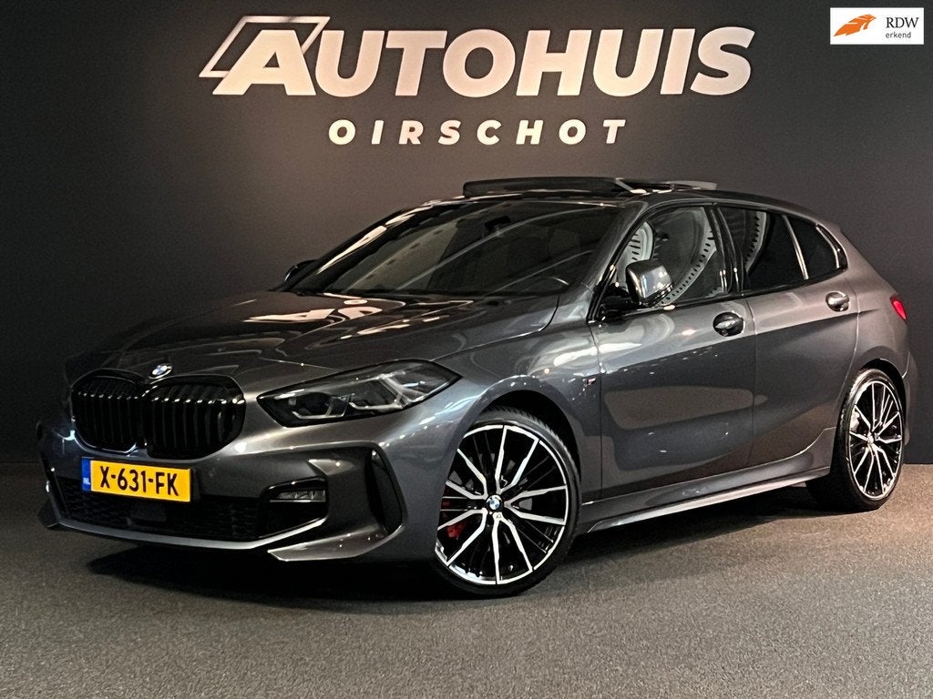 BMW 1-serie 120i High Executive Edition M Pano/ M stoelen/ 1, Auto's, BMW, Bedrijf, Te koop, 1-Serie, ABS, Airbags, Airconditioning