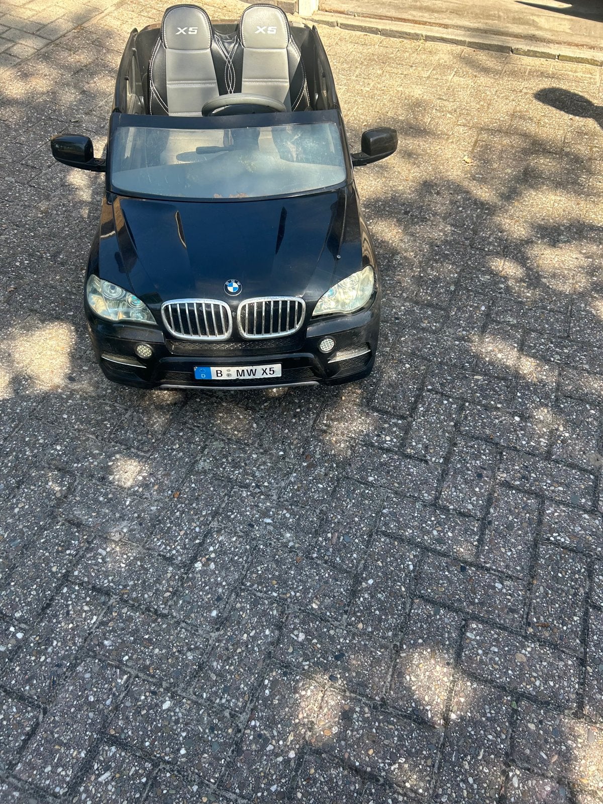 BMW X5 elektrische kinderauto, Ophalen of Verzenden, Gebruikt, Trapvoertuig