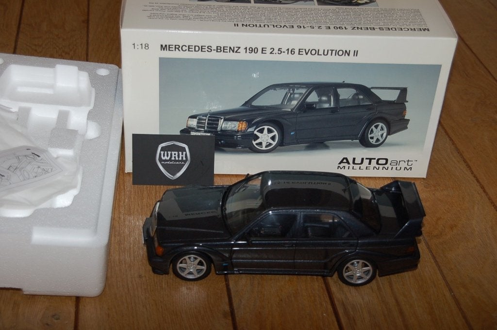 MERCEDES 190 EVO 2 black Autoart 76131 WRH, Verzenden, Zo goed als nieuw, Auto, Autoart