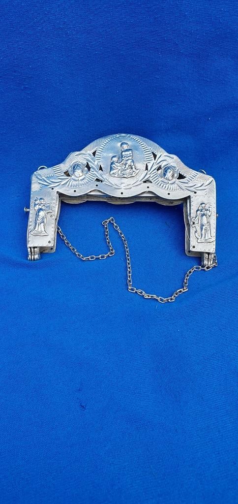19e eeuwse  ZILVEREN TASBEUGEL, Ophalen of Verzenden, Zilver