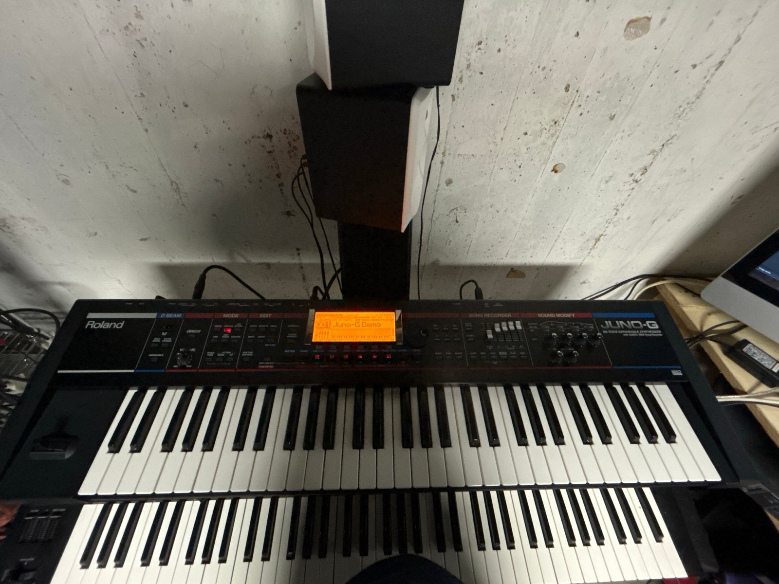 Roland Juno-G Synthesizer Workstation, Roland, Ophalen of Verzenden, Met midi-aansluiting, 61 toetsen