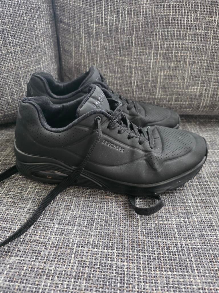 Nette gedragen zwarte Skechers uno maat 40, Ophalen of Verzenden, Gebruikt, Schoenen