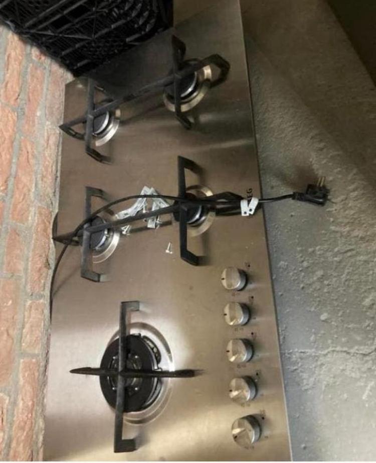 Aeg gasfornuis 5 pits met wokbrander 45-82 cm nismaat, Ophalen of Verzenden, Zo goed als nieuw, Inbouw, Gas