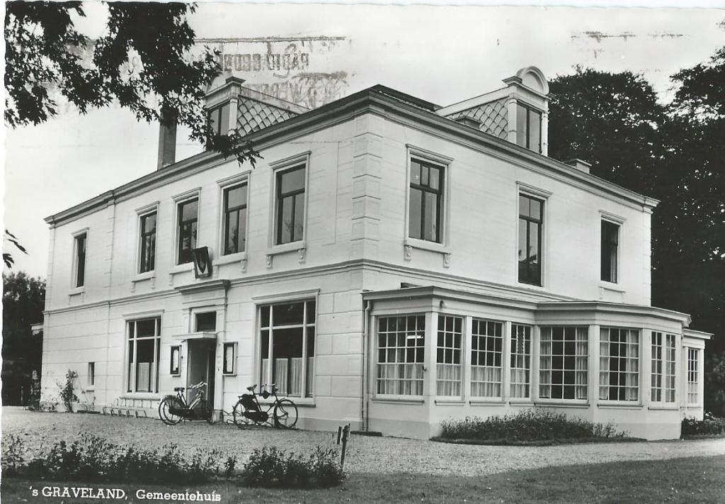 Ansichtkaart 's Gravenland  Gemeentehuis, Verzenden, 1960 tot 1980, Gelopen, Noord-Holland