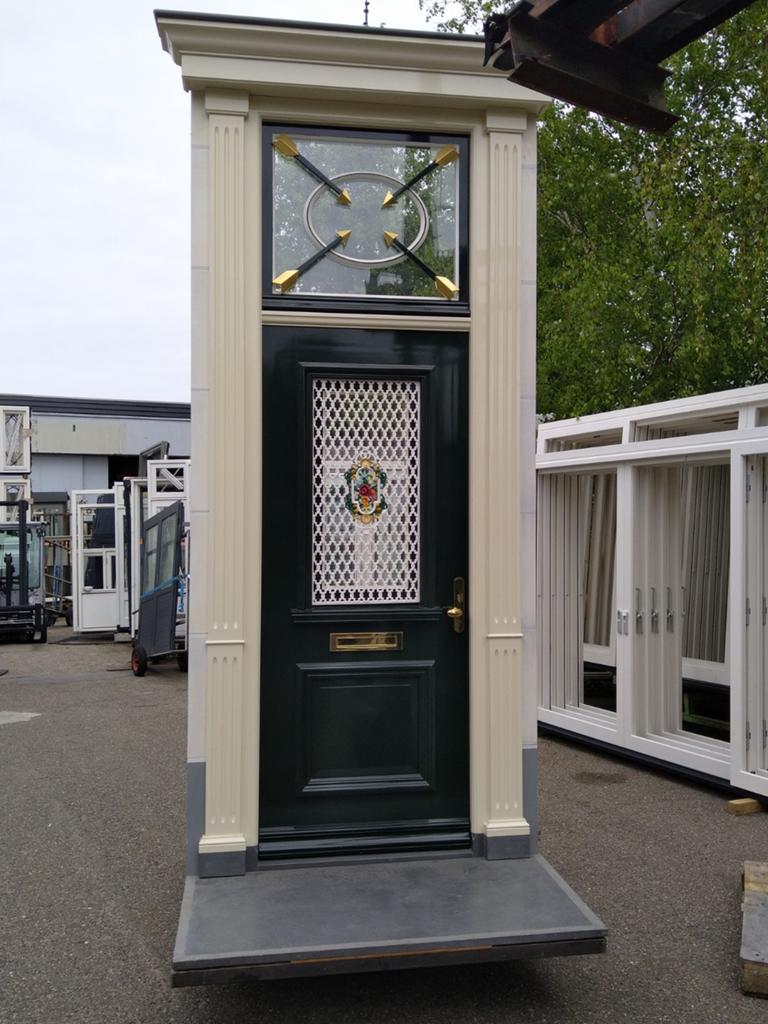 Kozijn met rooster voordeur, Doe-het-zelf en Verbouw, Deuren en Horren, 215 cm of meer, Nieuw, Buitendeur, Glas