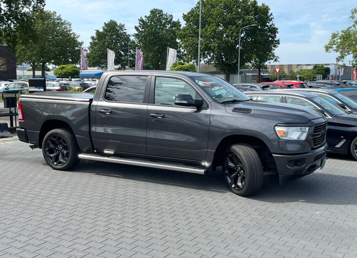 RAM 1500 3,6 V6 BIG Horn 2022, Automaat, 2382 kg, Stof, Origineel Nederlands