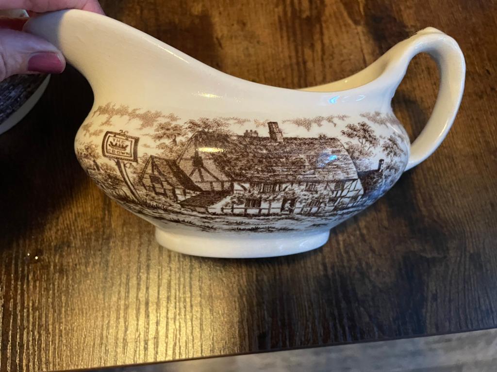 Twee jus kommen engels servies, Antiek en Kunst, Antiek | Servies los, Ophalen of Verzenden