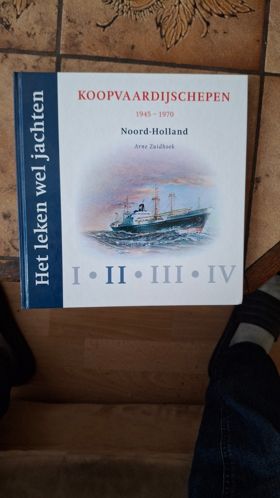 Boek Koopvaardijschepen 1945-1970 Noord Holland, Ophalen of Verzenden, Zo goed als nieuw, Boek of Tijdschrift