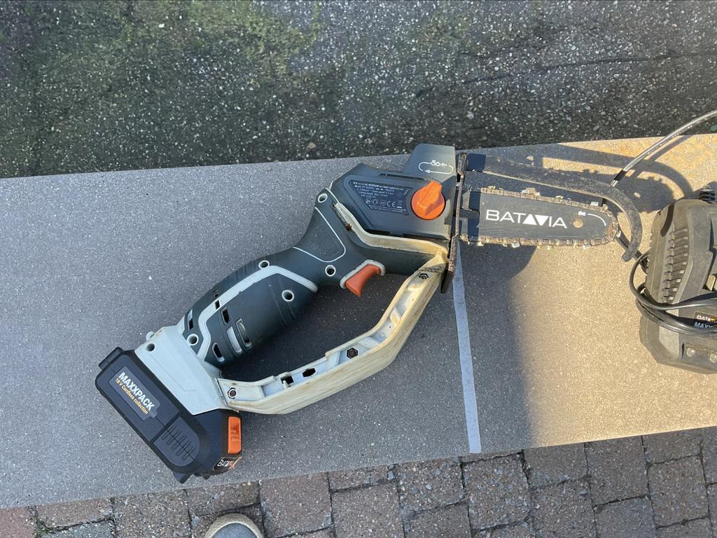 Kettingzaag op batterij, Tuin en Terras, Hand-tuingereedschap, Ophalen, Gebruikt