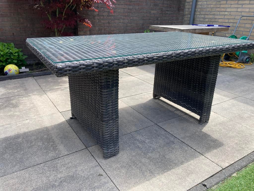 wicker tuintafel 147/85/64cm, Ophalen, Gebruikt, Rechthoekig, Plastic