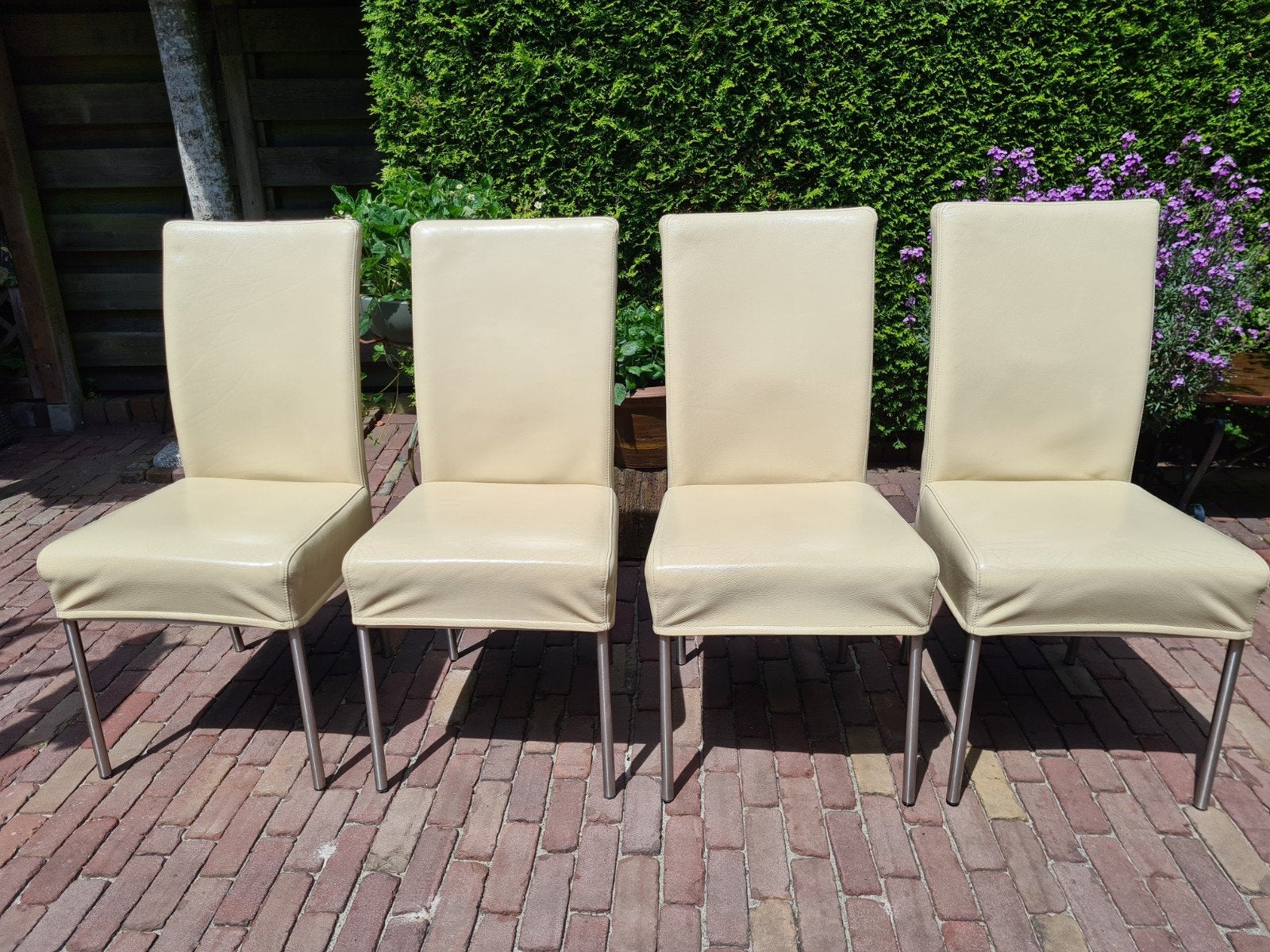 4 leder stoelen (beige), Huis en Inrichting, Stoelen, Ophalen, Gebruikt, Leer, Vier
