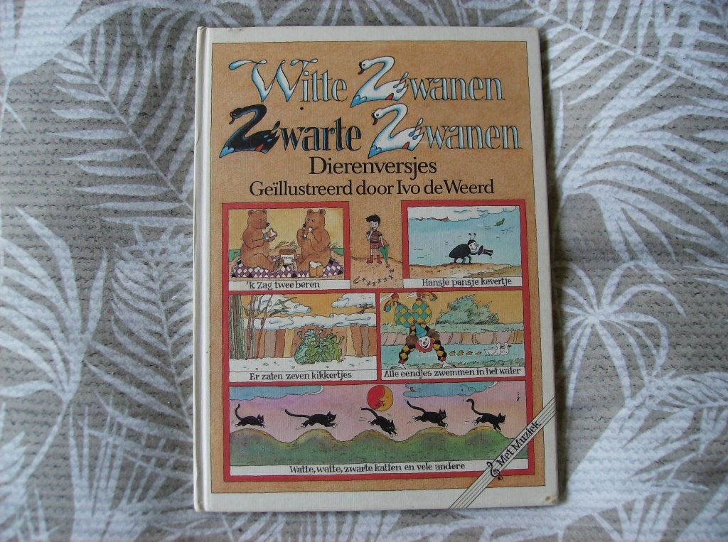 VERSJES, WITTE ZWANEN, ZWARTE ZWANEN DIERENVERSJES, Ophalen of Verzenden, Zo goed als nieuw, Fictie algemeen