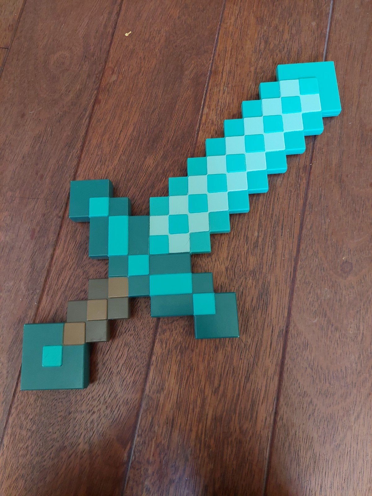 Minecraft diamond zwaard, Ophalen of Verzenden, Zo goed als nieuw