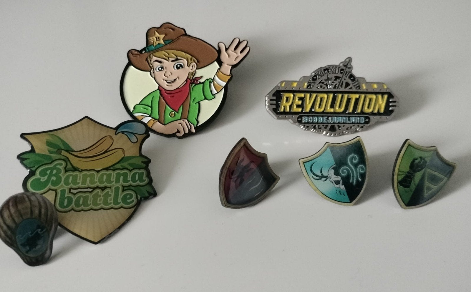 PINS VAN BOBBEJAANLAND, Verzamelen, Ophalen of Verzenden, Nieuw, Speldje of Pin