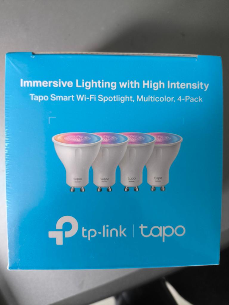 TP-Link Tapo Smart Wi-Fi Spotlight Multicolor (4-pack), Ophalen of Verzenden, Nieuw, Kunststof, Plafondspot of Wandspot