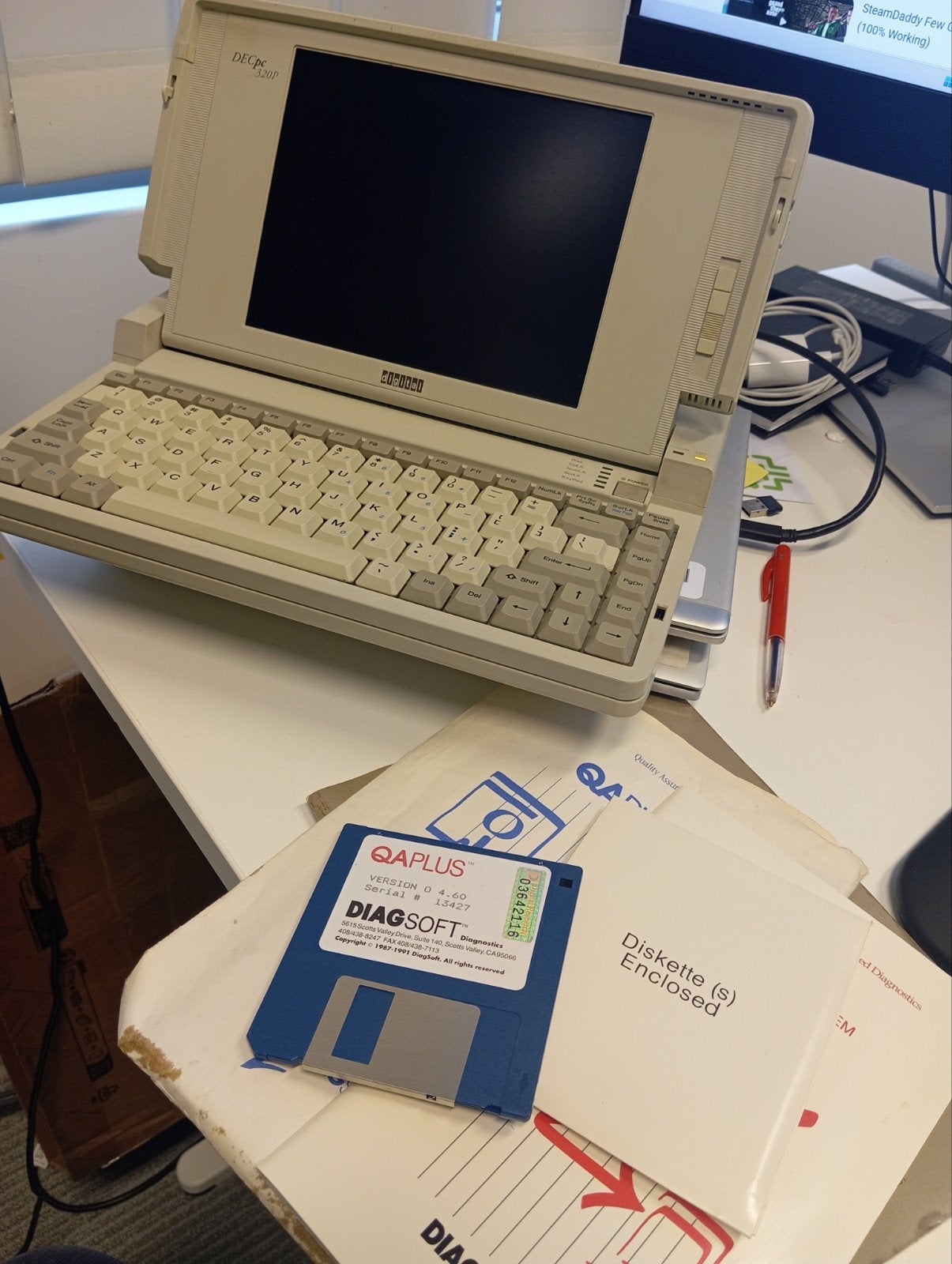 DECpc 320P Vintage Laptop -met handleiding en softw, Ophalen of Verzenden, Digital