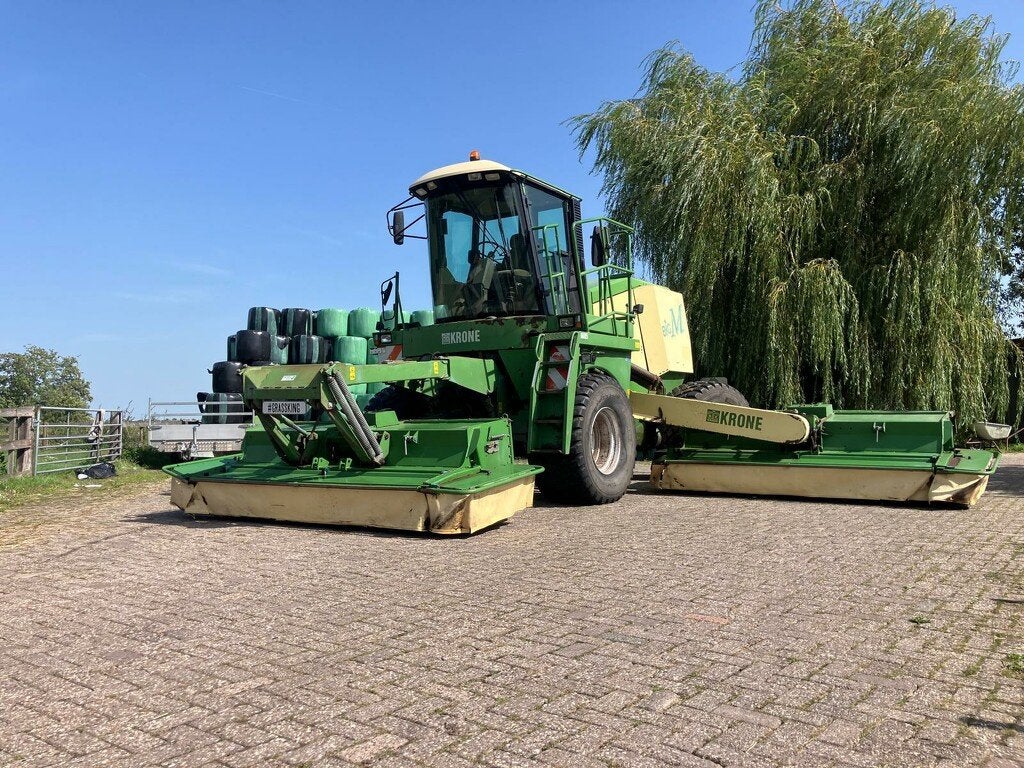 Krone Big M Grasmaaier, Overige, Oogstmachine