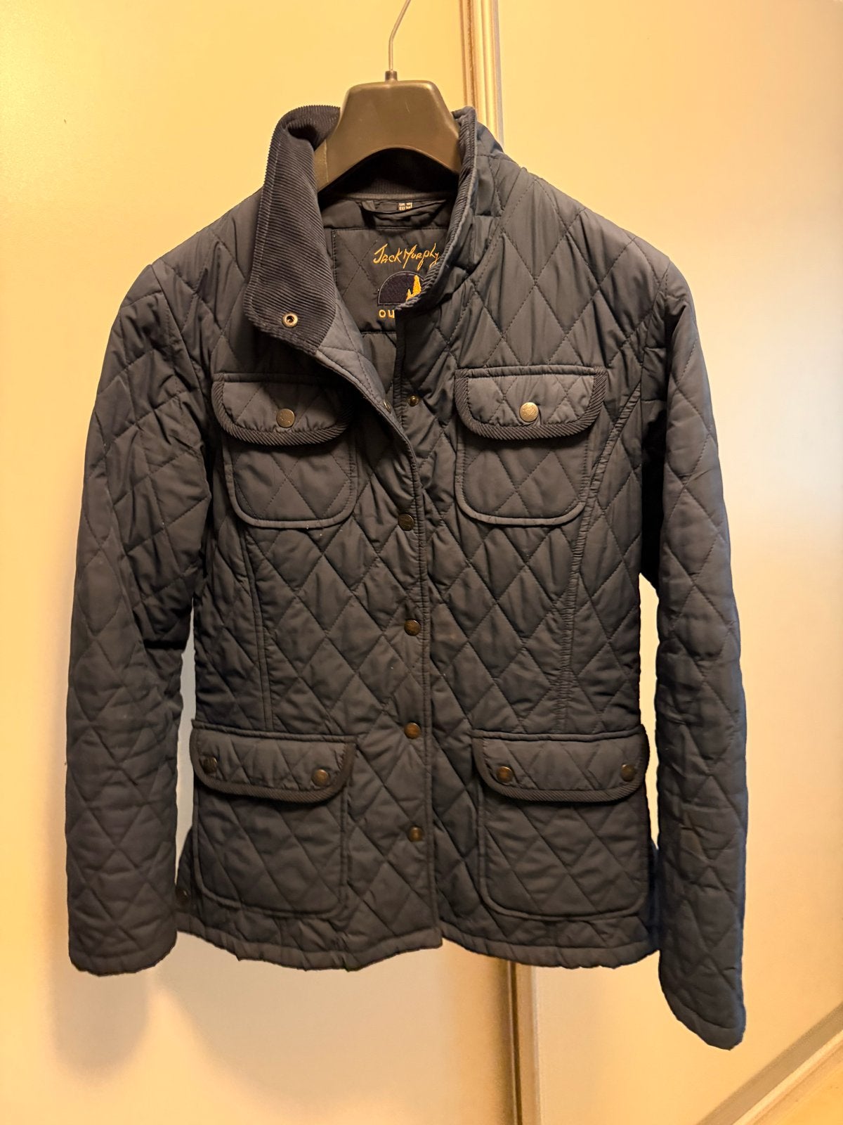 Charmant getailleerd outdoor jasje voor voor- of najaar, Kleding | Dames, Ophalen of Verzenden, Zo goed als nieuw, Maat 38/40 (M)