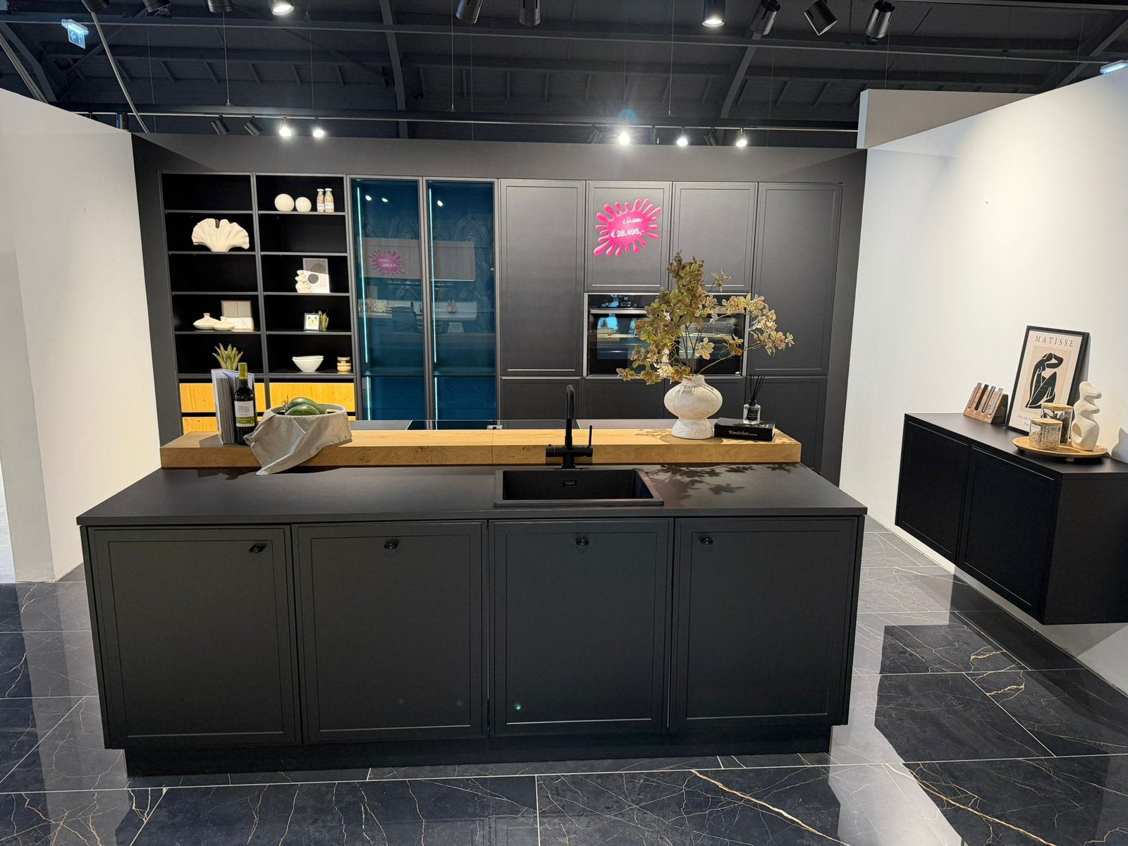 Showroom model moet weg!, Huis en Inrichting, Ophalen, Zo goed als nieuw